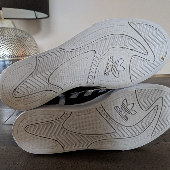 Adidas originals hard Court Hi - Picture 6 of 7